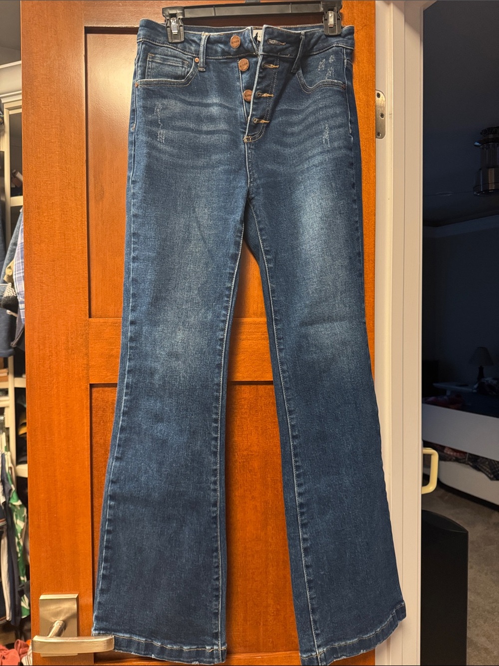 Risen mid-Rise bootcut Jeans in Dark Blue Wash